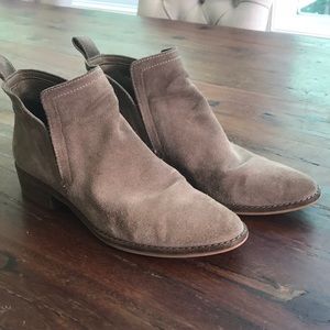 Dolce vita booties